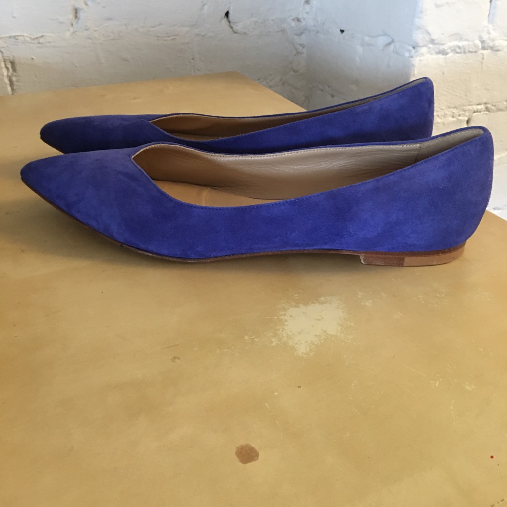 M. Gemi Blue Suede Flats Point Toe Size 39.5 8.5 9n